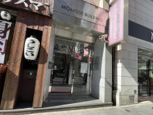 オフィスビル出入口