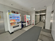 エントランス（新館）