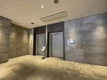 エレベーター（3基）