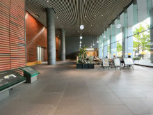 エントランスホール