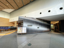 エントランスホール