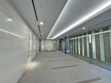 エントランスホール