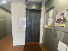 エレベーター(1基)