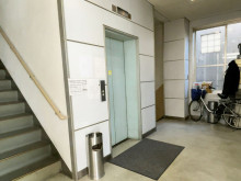 エレベーター(1基)