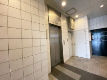 エレベーター(1基)