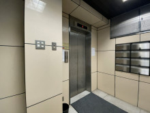 エレベーター(1基)