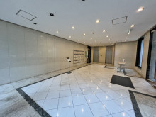 エントランスホール