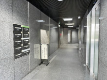 エントランスホール