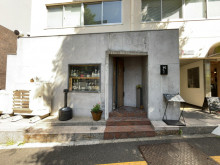 1階のテナントの様子