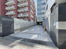 エントランスアプロー