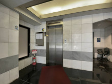 エレベーター（1基）