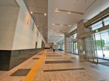 エントランスホール