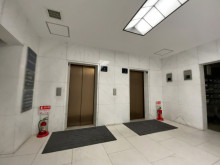 エレベーター(2基)