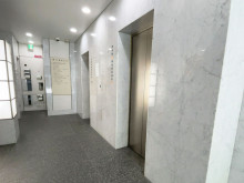 エレベーター(2基)