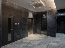 エントランスホール