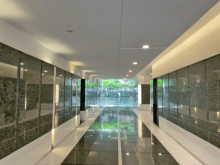 エントランスホール