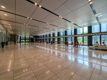 エントランスホール