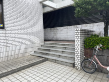 エントランスアプロー