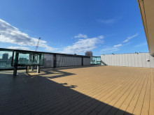 屋上ウッドデッキ