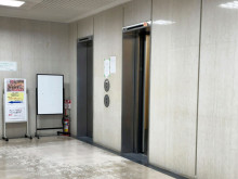 エレベーター(2基)