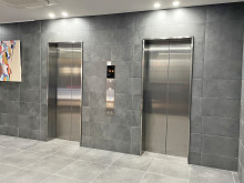 エレベーター(2基)