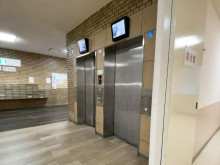 エレベーター(2基)