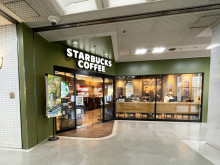 地下1階のスターバックスコーヒー なんば 御堂筋グランドビル店