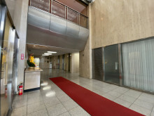 エントランスホール