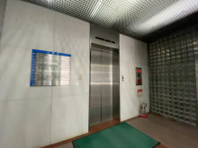 エレベーター(1基)