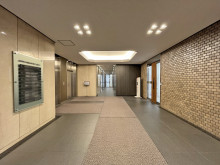 エントランスホール