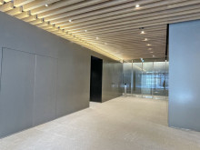 エントランスホール