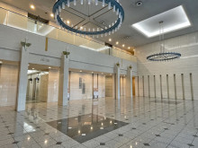 エントランスホール