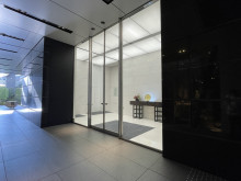 オフィスビル出入口