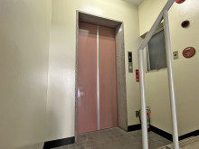 エレベーター（1基）