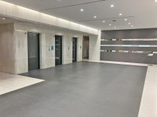 エントランスホール