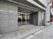 オフィスビル出入口