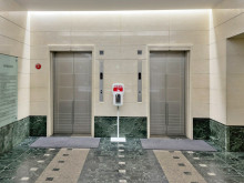 エレベーター（2基）