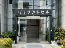 オフィスビル出入口