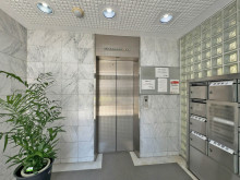 エレベーター（1基）