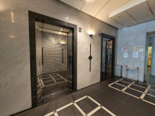 エレベーター(2基)