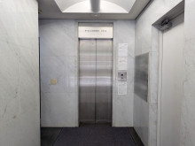 エレベーター(1基)