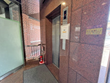 エレベーター(1基)