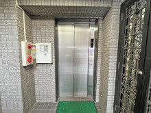 エレベーター(1基)