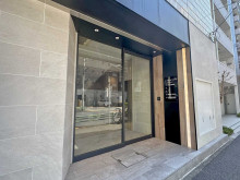 オフィスビル出入口