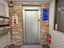 エレベーター（1基）