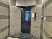 エレベーター(1基)