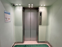 エレベーター(1基)