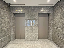 エレベーター(2基)