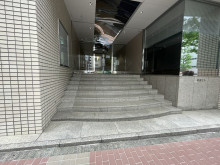 エントランスアプロー