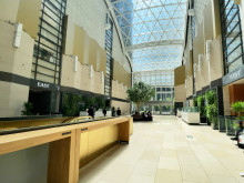 エントランスホール